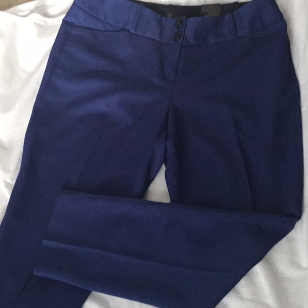 NWT Women’s Blue Pencil Pant